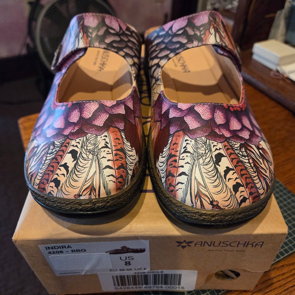 Anuschka indira size 8 new purple painted shoes